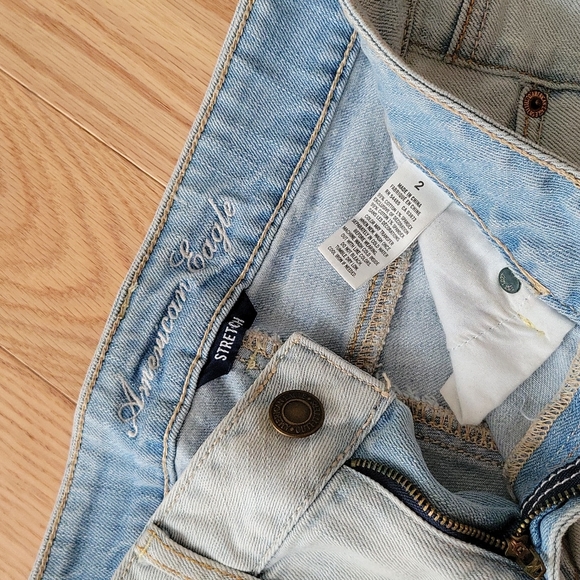 American eagle stretchy Jean shorts - Picture 4 of 4